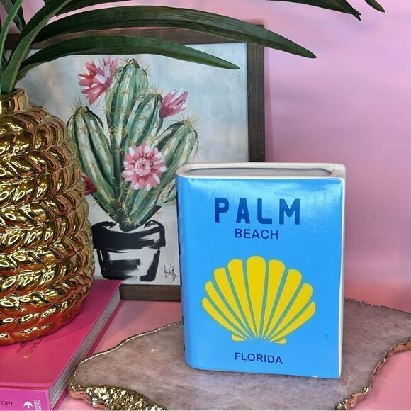 NWT Assouline Travel Book Inspired Ceramic Vase - Picture 3 of 3